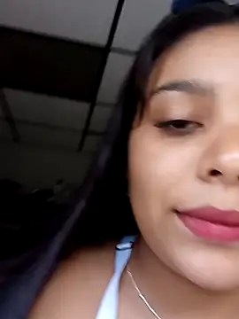 Snapshot of stefanie010 chatting on 01-14-25, 08:37 stefanie010 online show from 01-14-25, 08:37