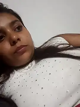 Snapshot of stefanie010 chatting on 01-26-25, 12:48 stefanie010 online show from 01-26-25, 12:48