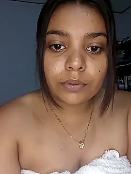 Snapshot of stefanie010 chatting on 09-08-25, 07:13 stefanie010 online show from 09-08-25, 07:13