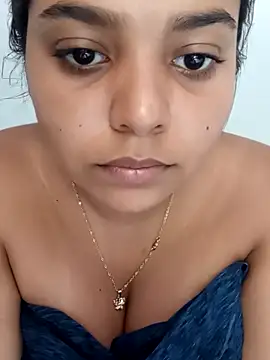 Snapshot of stefanie010 chatting on 10-15-25, 05:13 stefanie010 online show from 10-15-25, 05:13