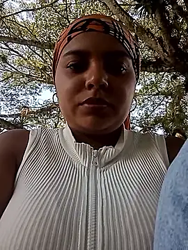 Snapshot of stefanie010 chatting on 11-01-25, 05:48 stefanie010 online show from 11-01-25, 05:48