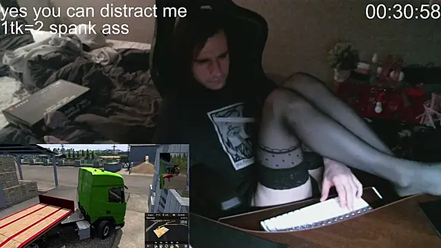 izilizi 23 online show from 12-10-24, 07:11