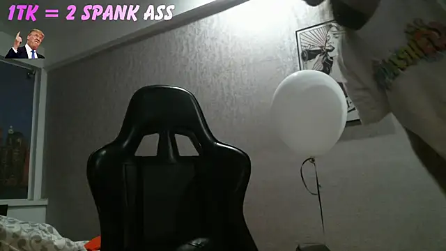 izilizi 23 online show from 04-23-26, 05:37