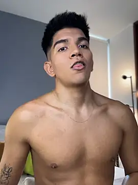 santiago 01 online show from 04-28-26, 09:20