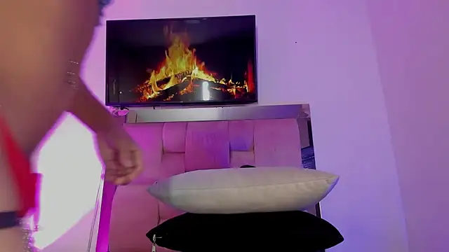 emily lady20 online show from 01-12-25, 09:51