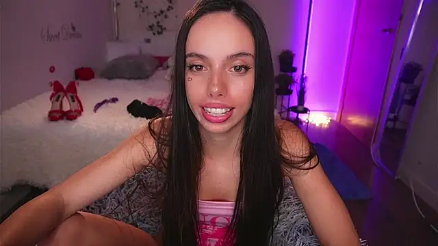 Dayna Nebula online show from 09-29-25, 02:44