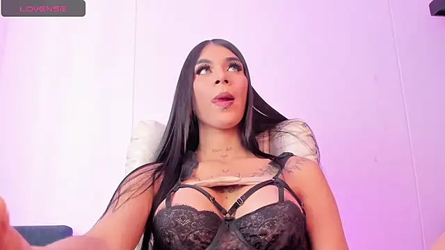 Snapshot of paulett_g chatting on 02-28-25, 08:39 paulett g online show from 02-28-25, 08:39