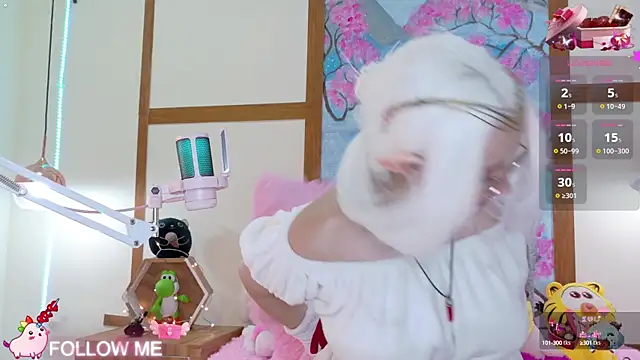 Snapshot of NaomiShimizu chatting on 02-16-25, 03:04 NaomiShimizu online show from 02-16-25, 03:04