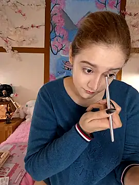 Snapshot of NaomiShimizu chatting on 02-22-25, 09:37 NaomiShimizu online show from 02-22-25, 09:37