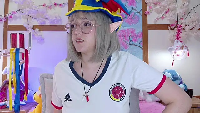 Snapshot of NaomiShimizu chatting on 03-21-25, 02:39 NaomiShimizu online show from 03-21-25, 02:39