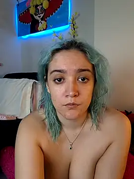 Snapshot of NaomiShimizu chatting on 10-04-25, 08:07 NaomiShimizu online show from 10-04-25, 08:07