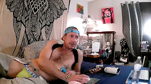 Snapshot of Obi-Spun-Kenobi chatting on 02-07-25, 12:09 Obi-Spun-Kenobi online show from 02-07-25, 12:09