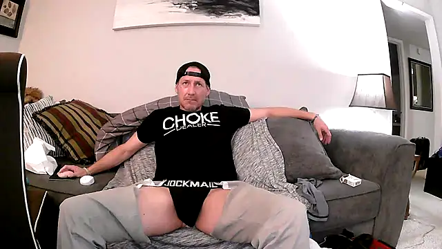 Snapshot of Obi-Spun-Kenobi chatting on 02-11-25, 06:19 Obi-Spun-Kenobi online show from 02-11-25, 06:19