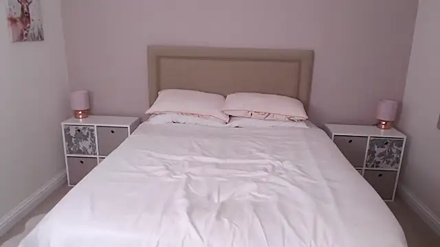 British Goddess Anna online show from 01-21-25, 05:51