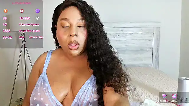 Carmen Cream online show from 04-16-26, 08:04