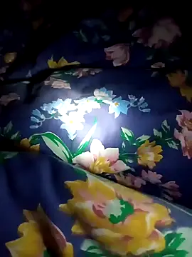 Snapshot of sevinc939 chatting on 01-20-25, 04:43 sevinc939 online show from 01-20-25, 04:43