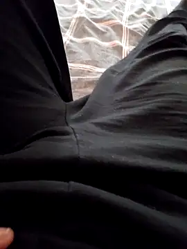 Snapshot of sevinc939 chatting on 01-20-25, 12:39 sevinc939 online show from 01-20-25, 12:39