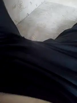 Snapshot of sevinc939 chatting on 02-02-25, 02:56 sevinc939 online show from 02-02-25, 02:56