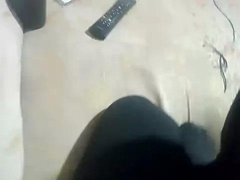 Snapshot of sevinc939 chatting on 02-02-25, 06:10 sevinc939 online show from 02-02-25, 06:10