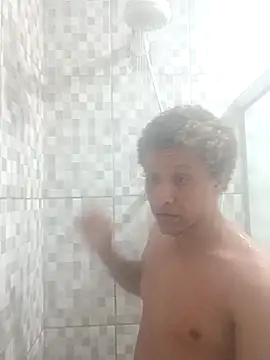 Snapshot of Nicolaskribeiro chatting on 11-14-25, 10:40 Nicolaskribeiro online show from 11-14-25, 10:40