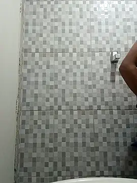 Snapshot of Nicolaskribeiro chatting on 11-26-25, 09:32 Nicolaskribeiro online show from 11-26-25, 09:32