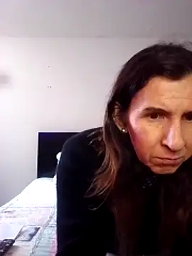 Cameron puppy online show from 10-07-25, 06:38