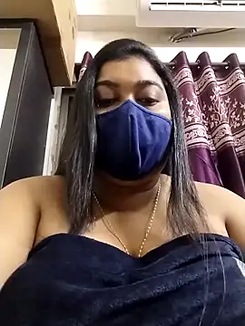 indianlisa5 online show from 09-18-25, 11:29