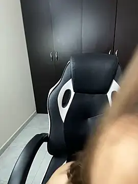 adara lennox online show from 02-22-26, 08:29