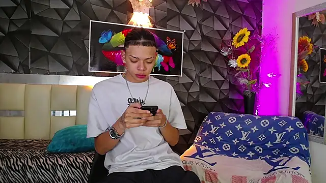 Harry jhonsson online show from 01-04-25, 12:37