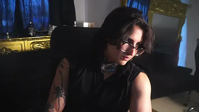 Snapshot of dantecoppolaa_ chatting on 02-09-25, 04:50 dantecoppolaa online show from 02-09-25, 04:50