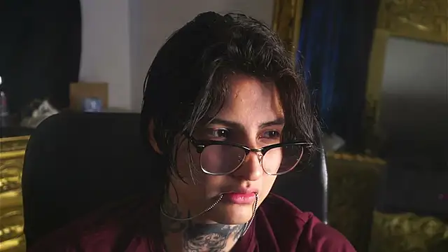 Snapshot of dantecoppolaa_ chatting on 02-19-25, 09:58 dantecoppolaa online show from 02-19-25, 09:58