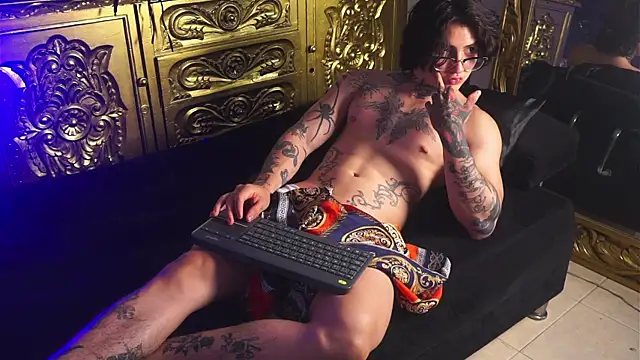 Snapshot of dantecoppolaa_ chatting on 02-24-25, 01:35 dantecoppolaa online show from 02-24-25, 01:35