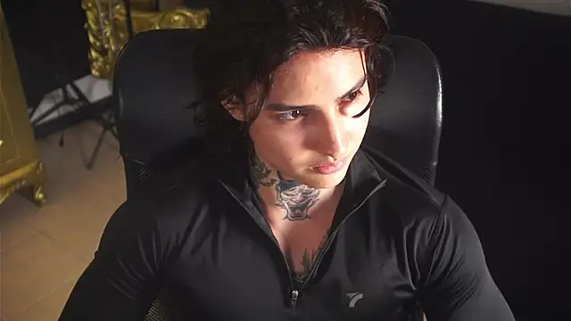 Snapshot of dantecoppolaa_ chatting on 02-27-25, 12:21 dantecoppolaa online show from 02-27-25, 12:21