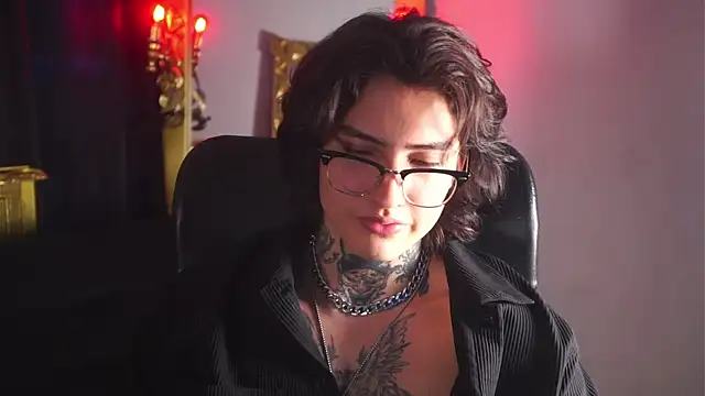 Snapshot of dantecoppolaa_ chatting on 03-11-25, 11:55 dantecoppolaa online show from 03-11-25, 11:55