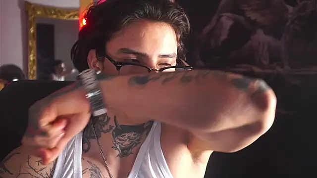 Snapshot of dantecoppolaa_ chatting on 03-18-25, 09:53 dantecoppolaa online show from 03-18-25, 09:53