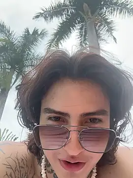 Snapshot of dantecoppolaa_ chatting on 03-20-25, 06:31 dantecoppolaa online show from 03-20-25, 06:31