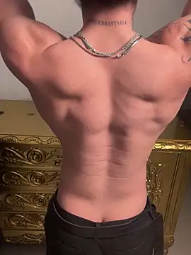 Snapshot of dantecoppolaa_ chatting on 09-12-25, 03:06 dantecoppolaa online show from 09-12-25, 03:06