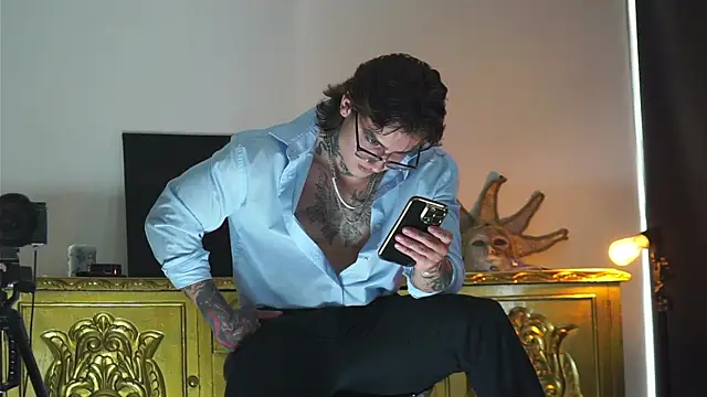 Snapshot of dantecoppolaa_ chatting on 09-27-25, 07:52 dantecoppolaa online show from 09-27-25, 07:52