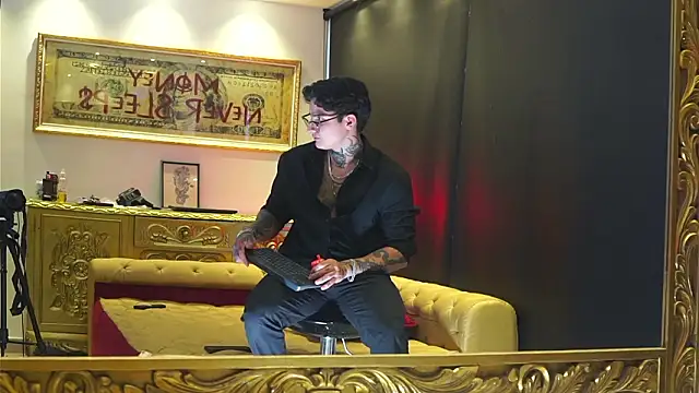 dantecoppolaa  online show from 03-10-26, 10:15