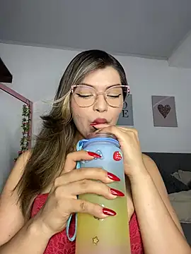 Snapshot of IamCloe chatting on 12-09-24, 09:16 IamCloe online show from 12-09-24, 09:16