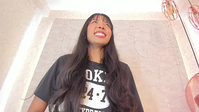 Snapshot of aprilalen chatting on 01-31-25, 06:57 aprilalen online show from 01-31-25, 06:57