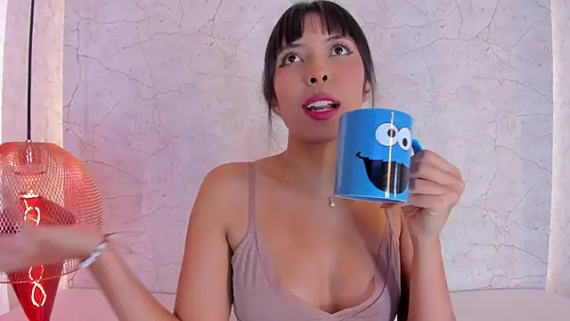 Snapshot of aprilalen chatting on 02-26-25, 07:20 aprilalen online show from 02-26-25, 07:20