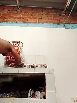 mailo bronw online show from 04-14-26, 02:12