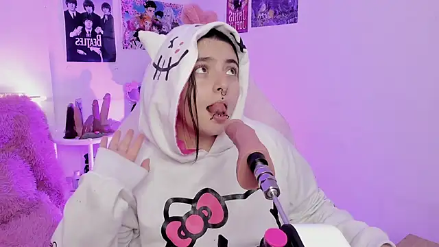 Sachi Meow online show from 11-05-25, 07:58