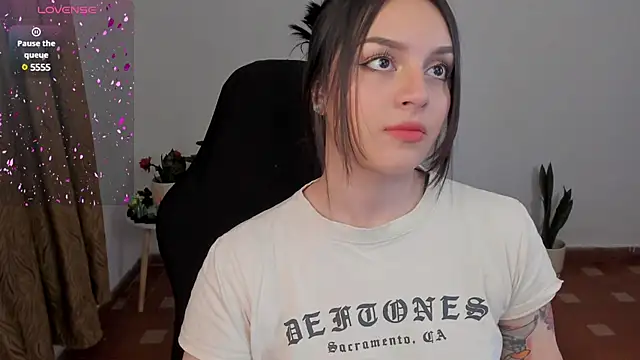 anaveleeez online show from 12-10-24, 03:09