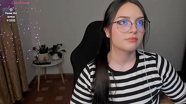 anaveleeez online show from 01-14-25, 01:47