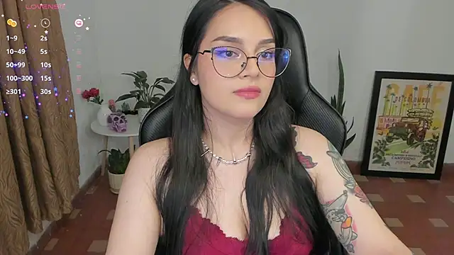 anaveleeez online show from 10-18-25, 02:36