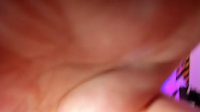 Luise Meyrink online show from 02-06-25, 02:11