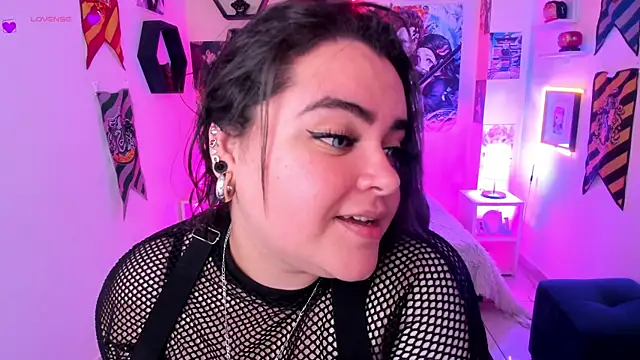 Luise Meyrink online show from 02-11-25, 05:26