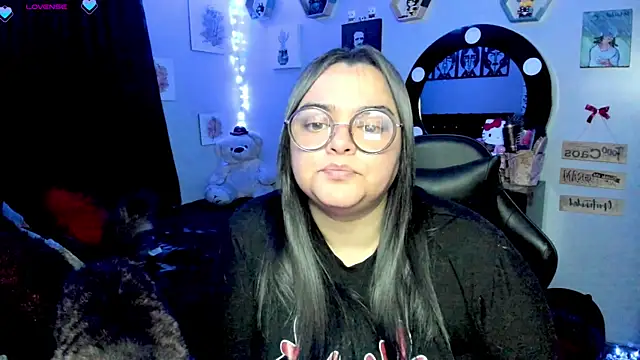 Luise Meyrink online show from 03-05-25, 03:18